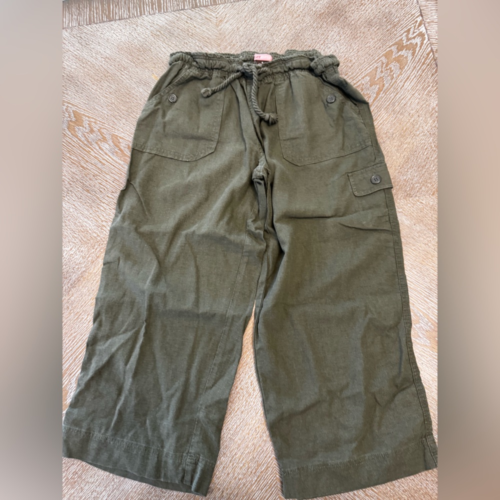 Max Rave Drawstrings 100% Linen Cropped Pants Women’s Size 9 Green. Waist 32”